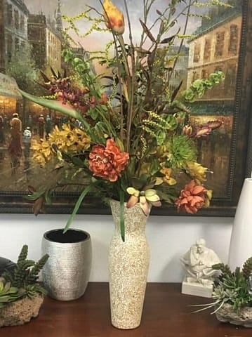 Traditional Floral Arrangement Traditional Floral Silk Flower Arrangements
