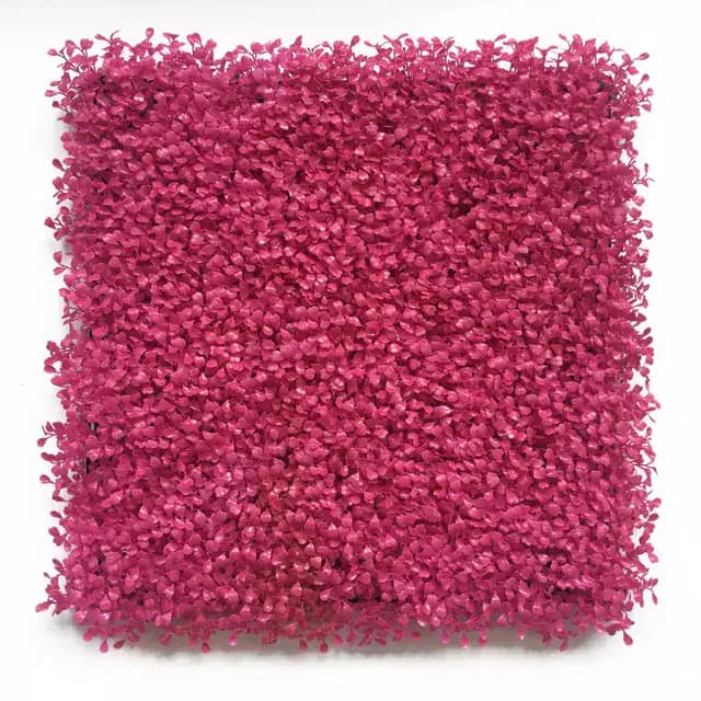artificial green wall - pink mat
